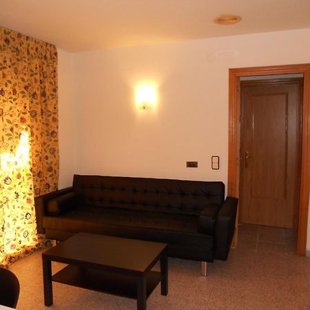 Apartamentos Indasol サロウ エクステリア 写真